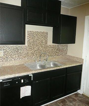 4th image of 707 Woodlawn Dr
