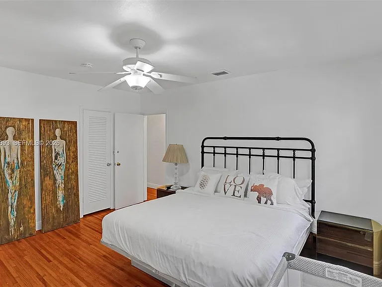 3920 Monserrate St — Photo 41