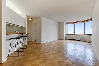Rented by RES New York