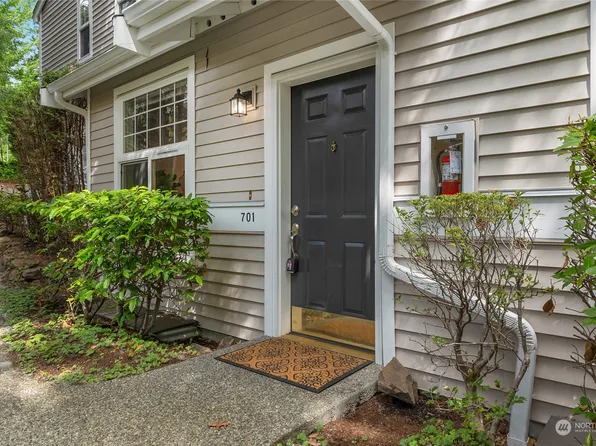2070 132nd Avenue SE #701, Bellevue, WA 98005
