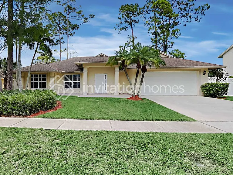 14822 Paddock Dr — Photo 1