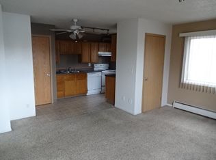 519 W 75th Ave APT 4, Anchorage, AK 99518