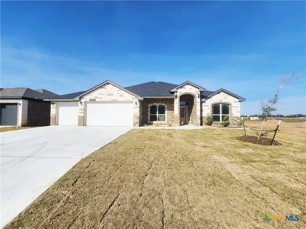 700 Golden Eagle Dr, Salado, TX 76571