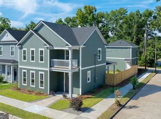 824 E Bolton St, Savannah, GA 31401