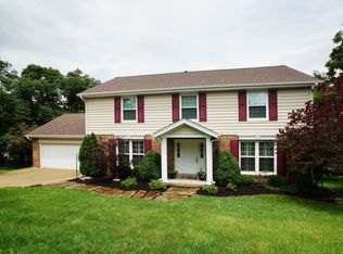 440 Gunnison Gorge Dr, Ballwin, MO 63011
