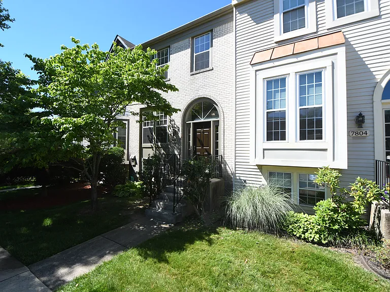 7802 Mistic View Ct — Photo 1