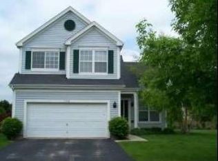 7732 Geneva Dr, Gurnee, IL 60031