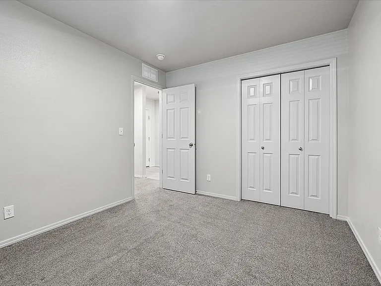 11201 Bidwell St — Photo 20