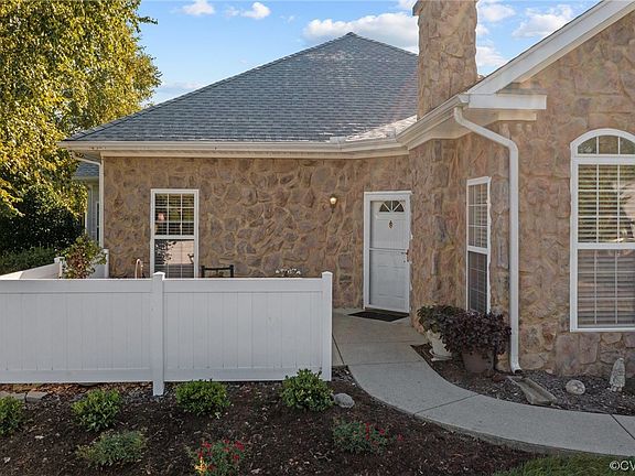 2nd image of 2439 Wanstead Ct