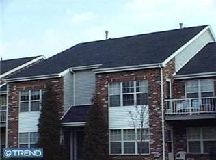 204 Glen Ln, Elkins Park, PA 19027