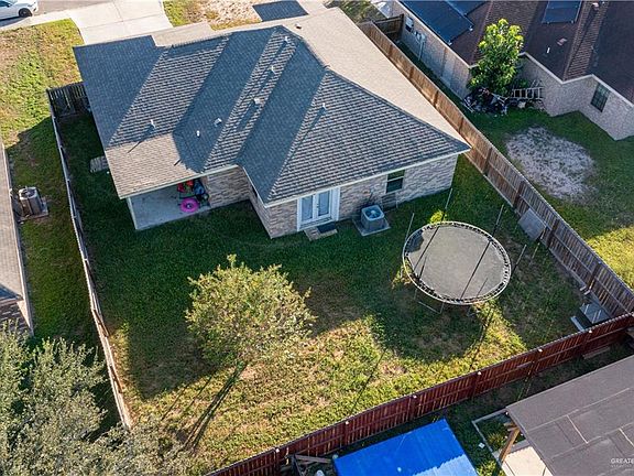 5th image of 1412 Tierra Royal Ave