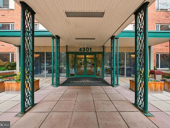 3rd image of 4301 Massachusetts Ave NW APT 8002
