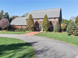 1295 Custer Ave, Southold, NY 11971