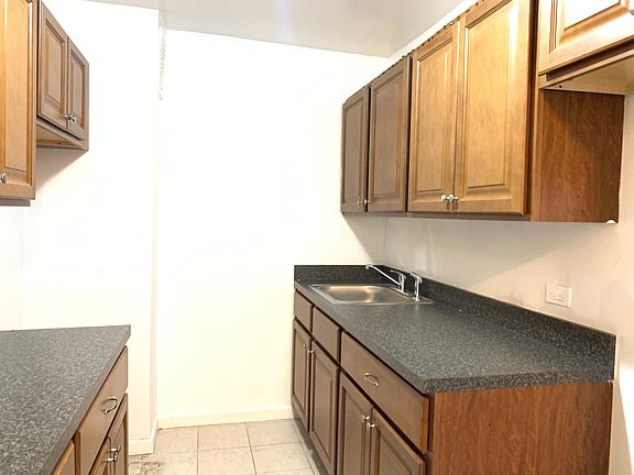 5th image of 1100 Warburton Ave APT 4G