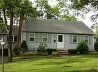 15 Collins Ave, Centerville, MA 02632