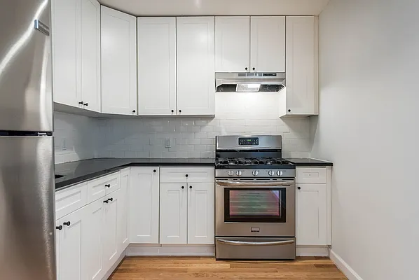 Rented by Nooklyn NYC LLC | media 27