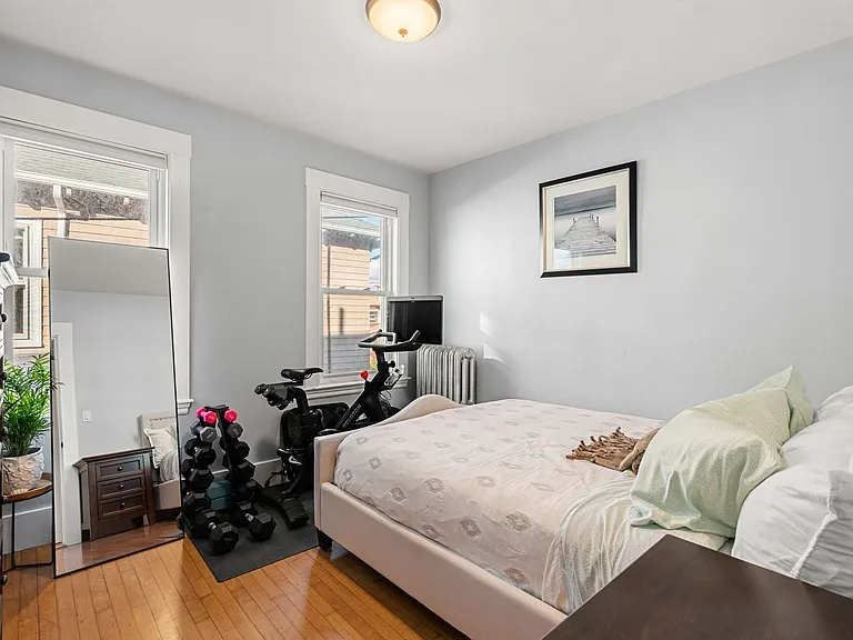 107 Winthrop St #2 — Photo 8