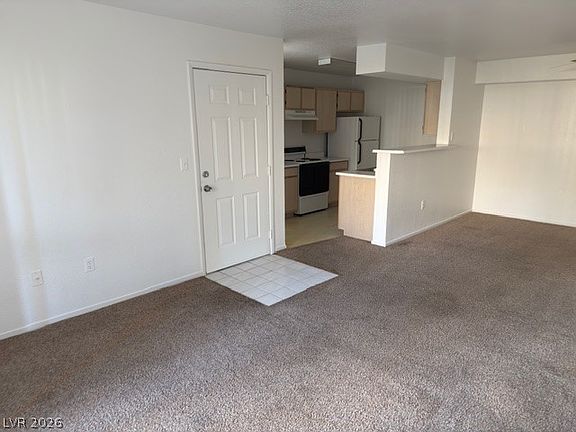 5th image of 8101 W Flamingo Rd Unit 1144