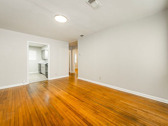 5th image of 221 N Fillmore St #1