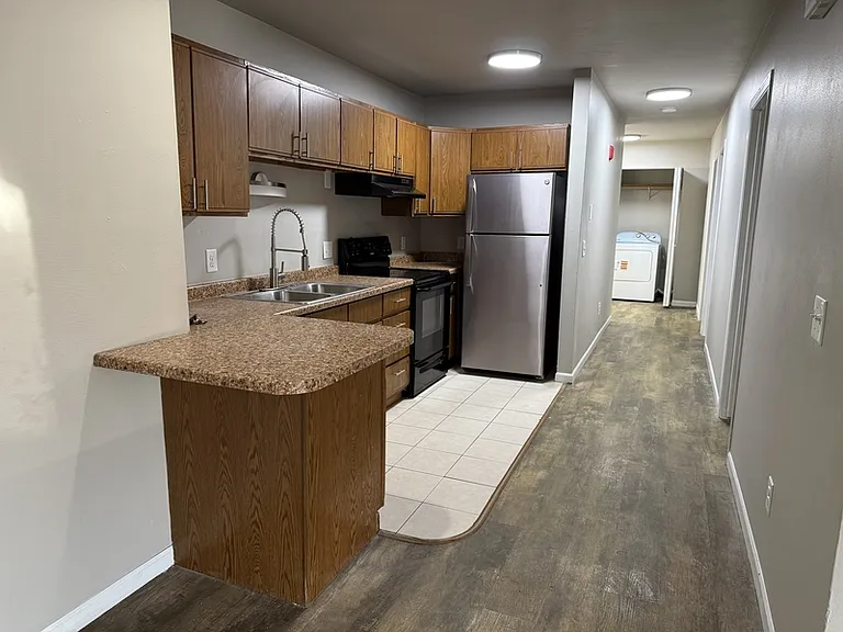 825 Wisconsin St #1B — Photo 5