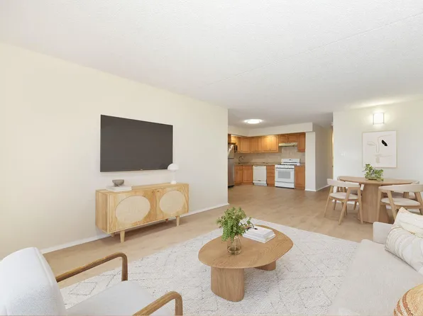 25-56 120th Street #2C, Flushing, NY 11354