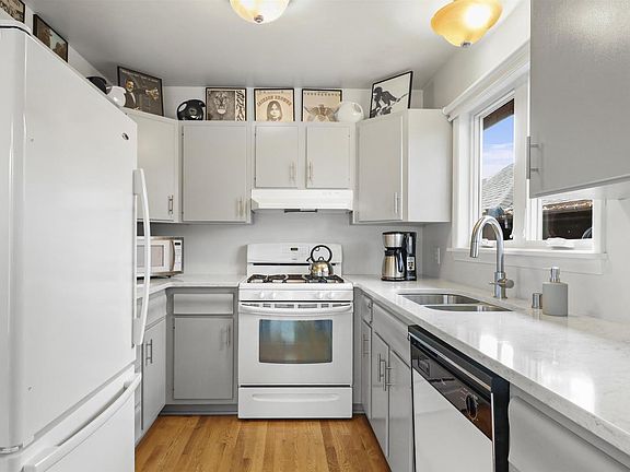 3rd image of 3514 Gregory Street