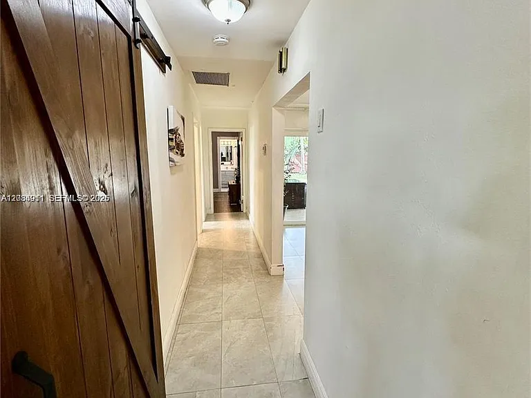 5424 Garfield St — Photo 53