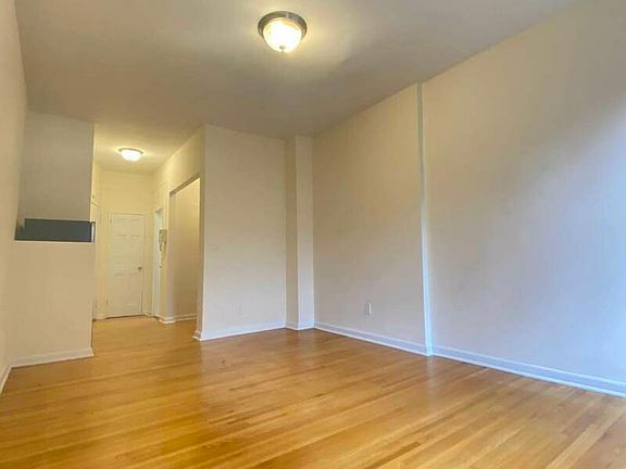5th image of 303 E 90th St APT 3F
