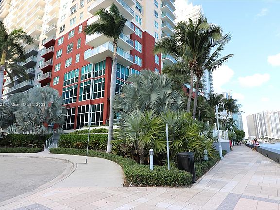 4th image of 1155 Brickell Bay Dr APT 2302