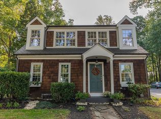 660 School Rd, Blue Bell, PA 19422