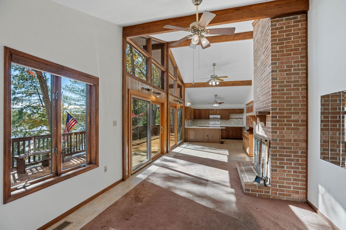 next background image