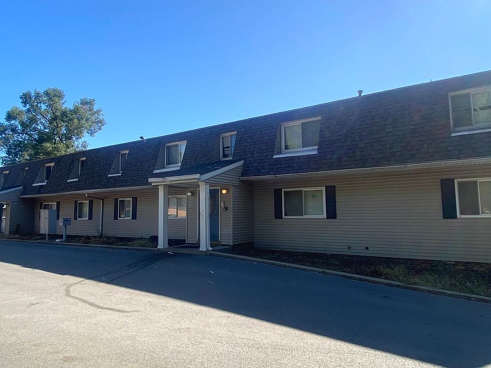 1st image of 2405 W Martin Luther King Jr Dr #14
