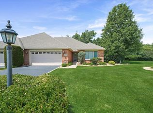 10902 82nd Ct, Saint John, IN 46373