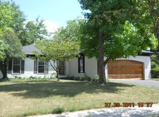 127 Leawood Dr, Delaware, OH