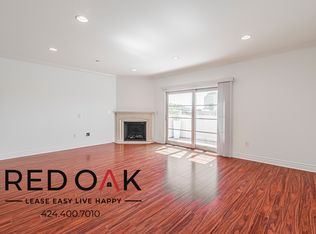 11848 Kiowa Ave #PENTHOUSE 4, Los Angeles, CA 90049
