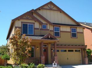 4545 NW Fremont St, Camas, WA 98607