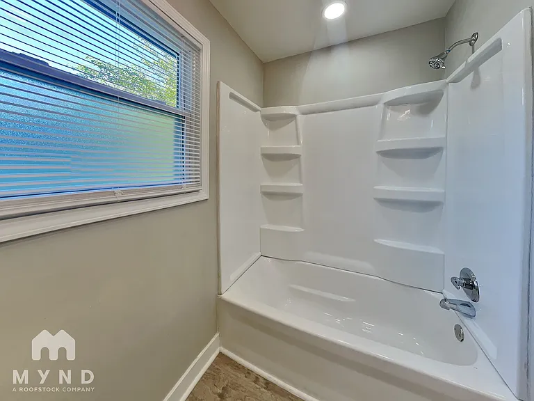 1224 Earhart St — Photo 12