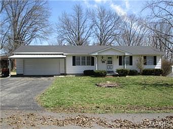 1st image of 1040 Meadowbrook Dr