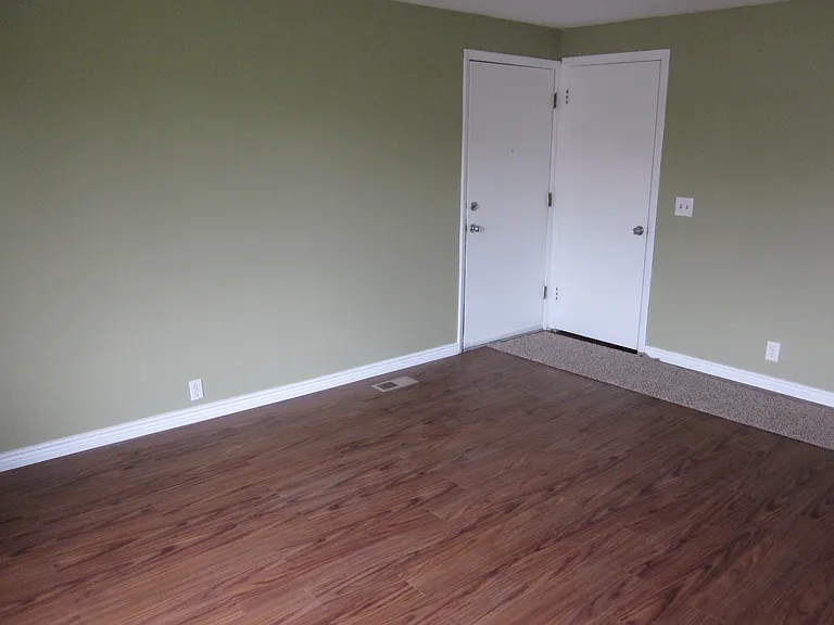 1530 S Park St #B — Photo 9