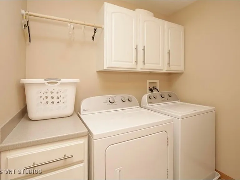 9913 Thornton Way #9913 — Photo 9