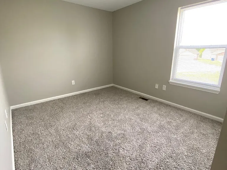 3396 Hopkins Dr — Photo 18