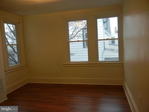 5th image of 20 Prospect Ave #2S