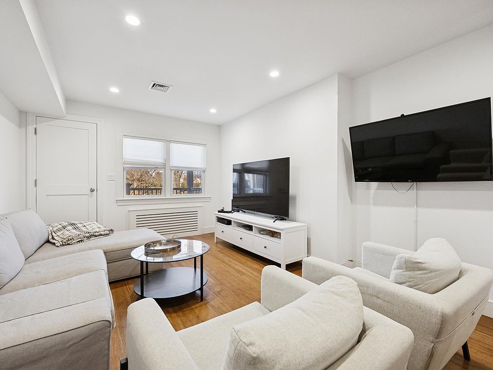 1st image of 1197 E Broadway APT K14