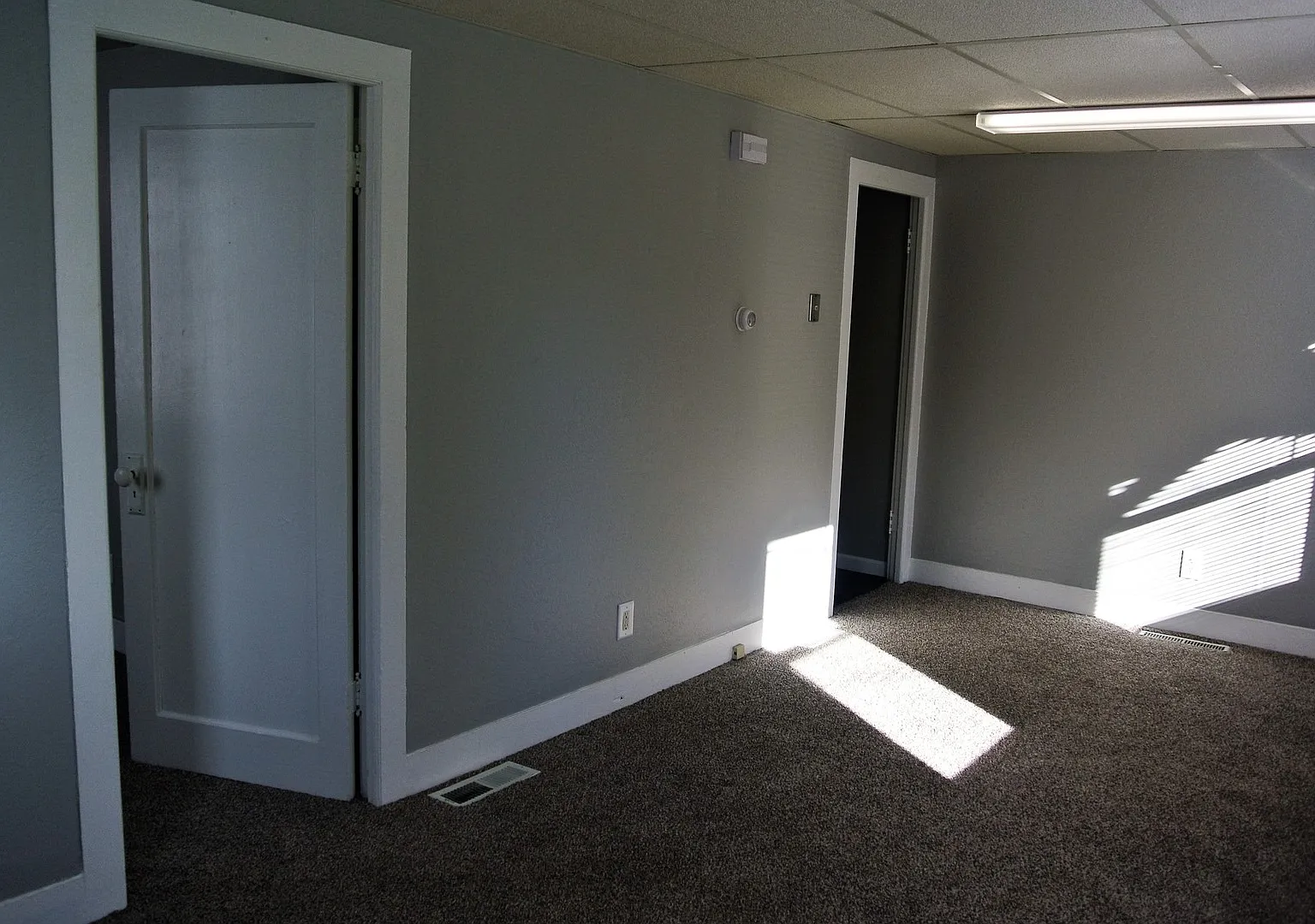 House- NW — Photo 3