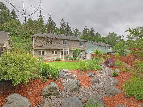 3rd image of 1115 48th Ct SE