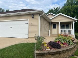 1510 Dommo Dr, Fort Atkinson, WI 53538