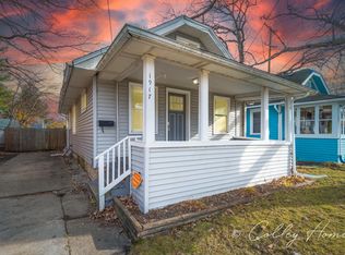 1917 Stirling Ave, Lansing, MI 48910