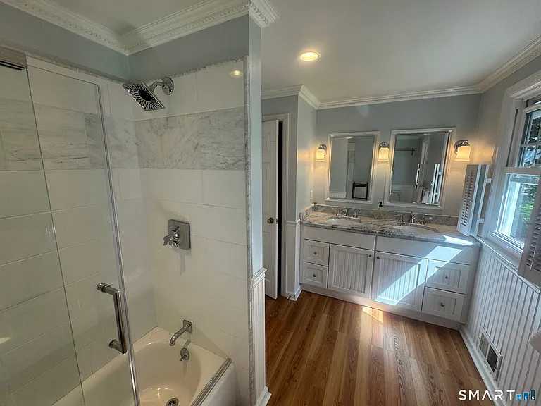 91 Raymond St — Photo 20