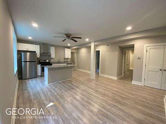 4th image of 2666 Davenport St SE #B