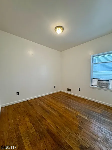 3 bed, 2.0 bath, $2,800 — Photo 4
